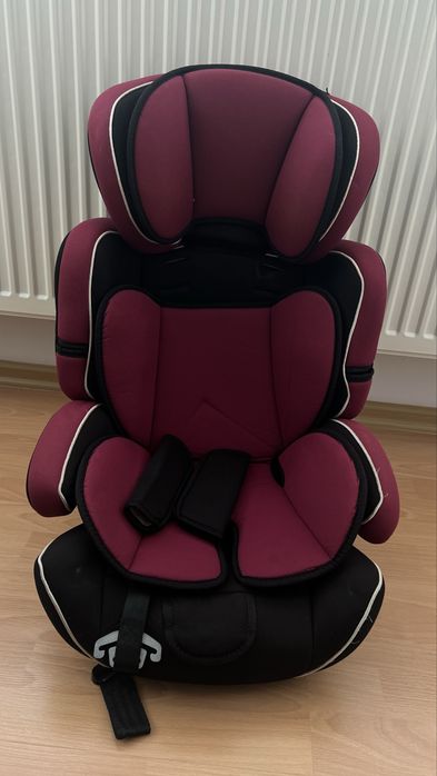 Scaun auto pentru copil