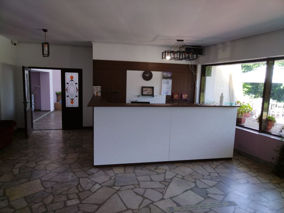 Продава се Хотел в с. Островче, Област Разград - 12000 кв.м за 84 €/кв.м - Снимка #3