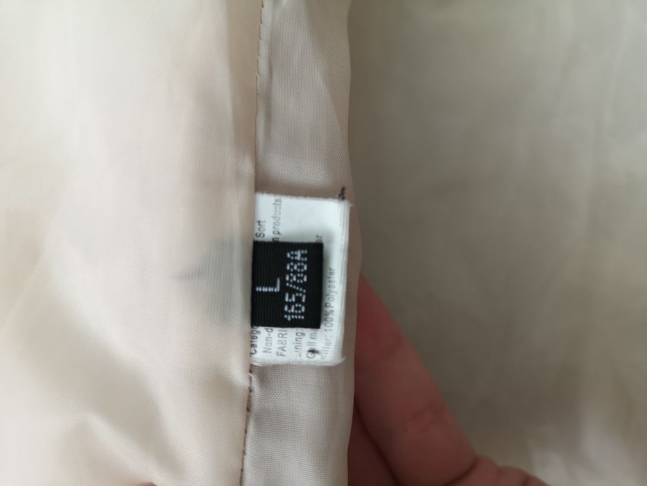 Kurtka sotiladi. Продаётся куртка