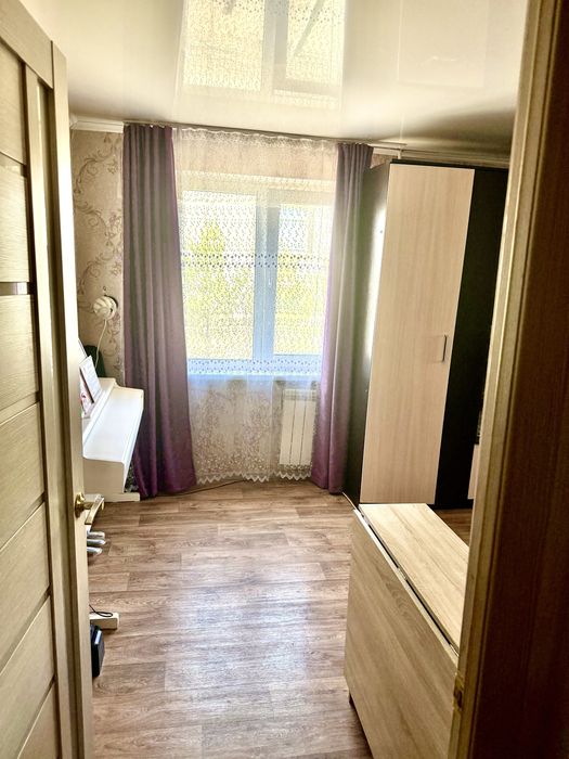 Продам 2 к кв на против Акимата