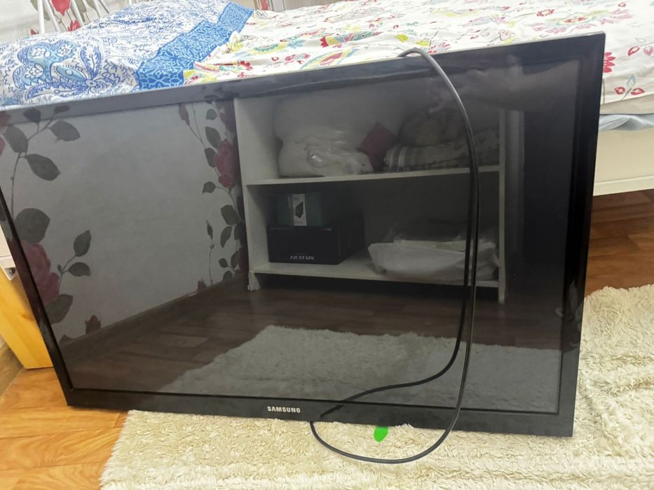 Телевизор Samsung