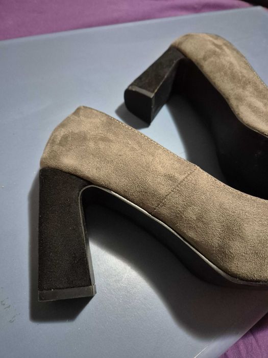 Pantofi dama BPC Selection, Germania, piele intoarsa, 42, noi