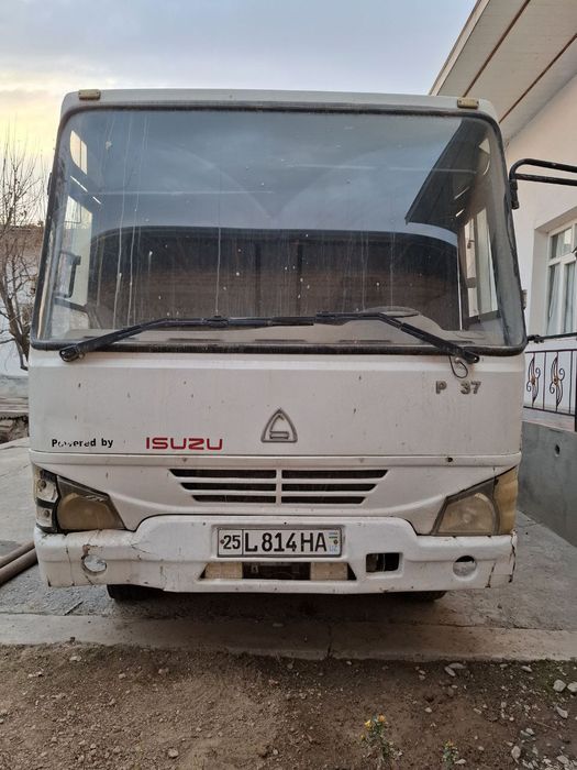 Isuzu yaxshi holatda