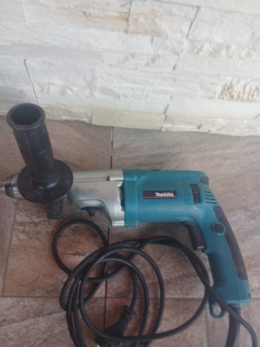 Makita masina de gaurit