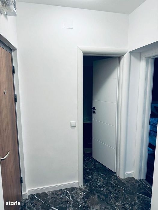 Garsoniera- Piata Sudului, Parcare Adp, Metrou 10 Min, Bloc Reabilitat