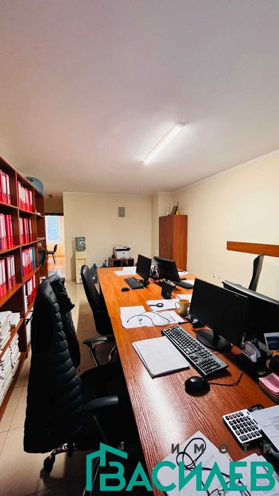 Продава се Тристаен апартамент в София, Център - 72 кв.м за 1346 €/кв.м - Снимка #4