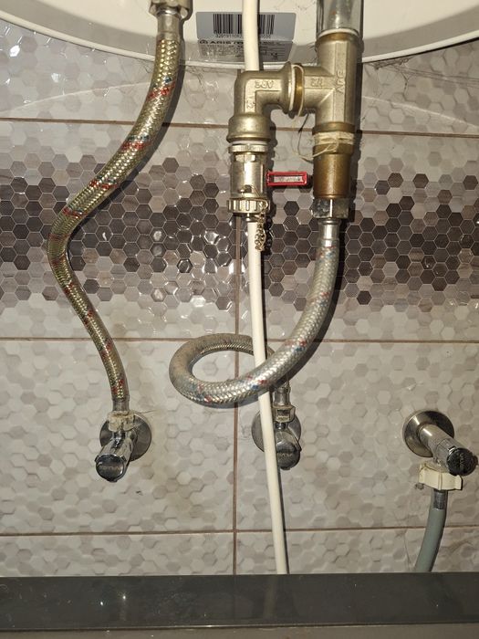 Curățenie locuințe  / Întreținere casă și grădină