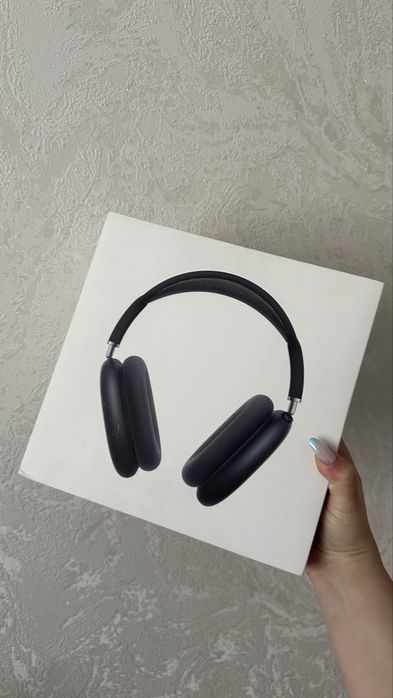 ПРОДАМ Airpods max