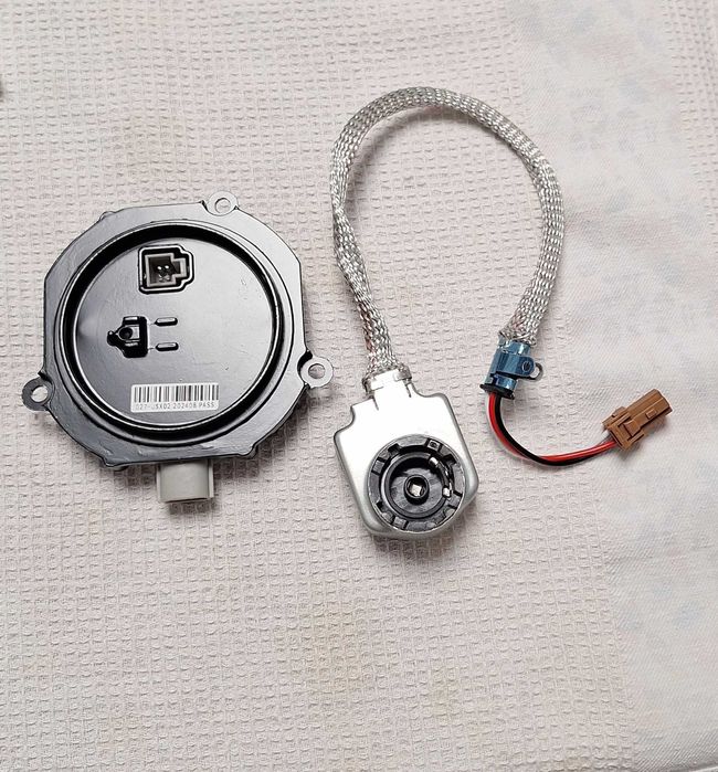 № 73 Баласт или запалка D2S D2R 33119-SJK-013  Honda Nissan  Mercedes