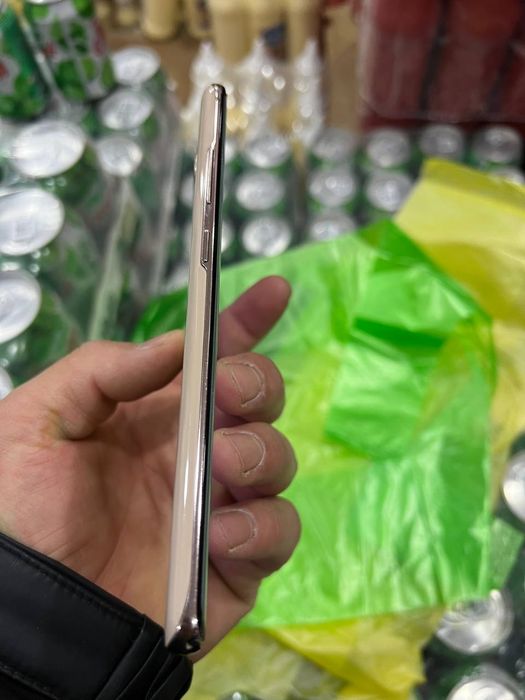 Samsung galaxy s10 +5j