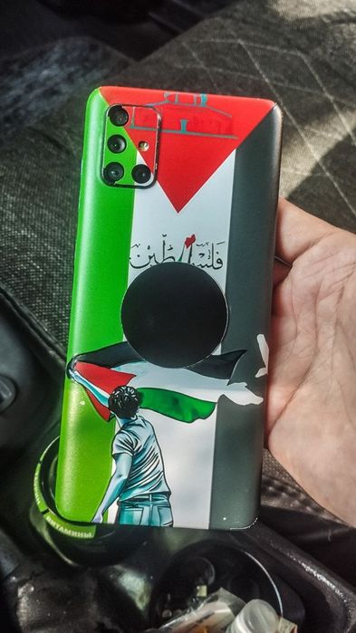 Samsung a71  самсунг а71