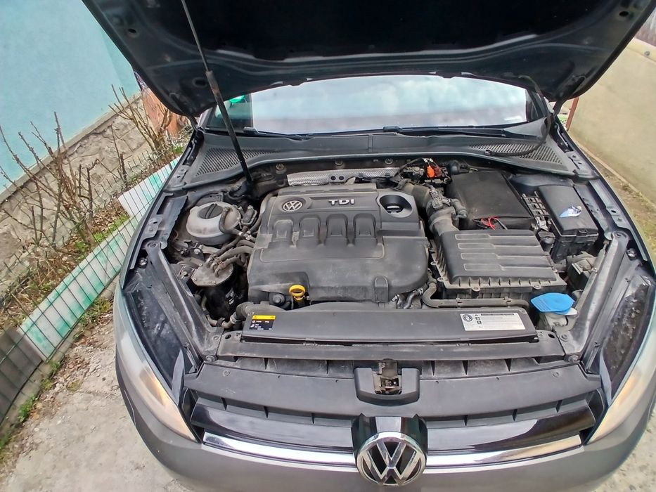 Volkswagen GOLF 7 2013