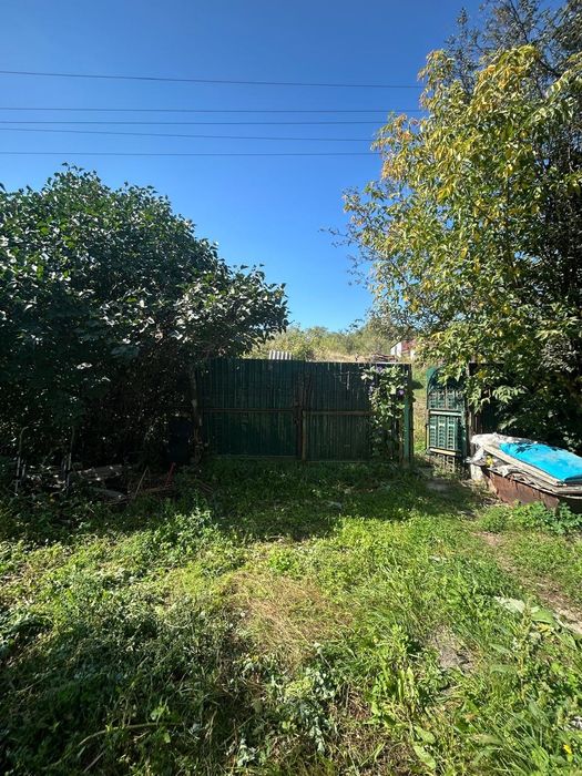 Продаётся дача с/ т " Черёмушки"