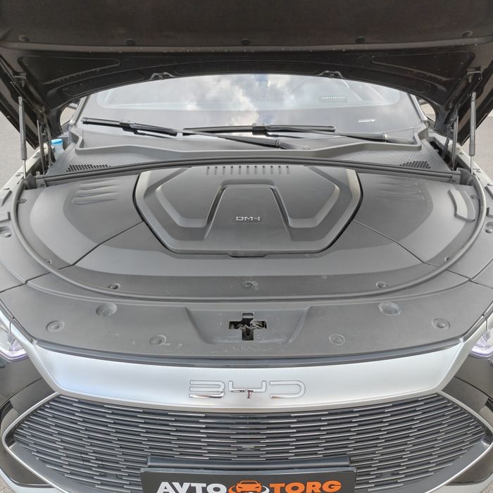 BYD Song Plus DM-i AWD, 2023/2024, в идеальном состоянии