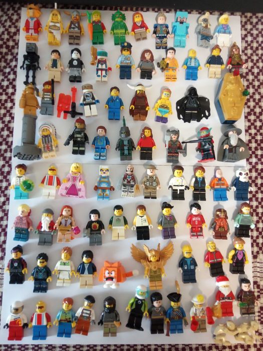 Lego minifigurine din toate temele si perioadele