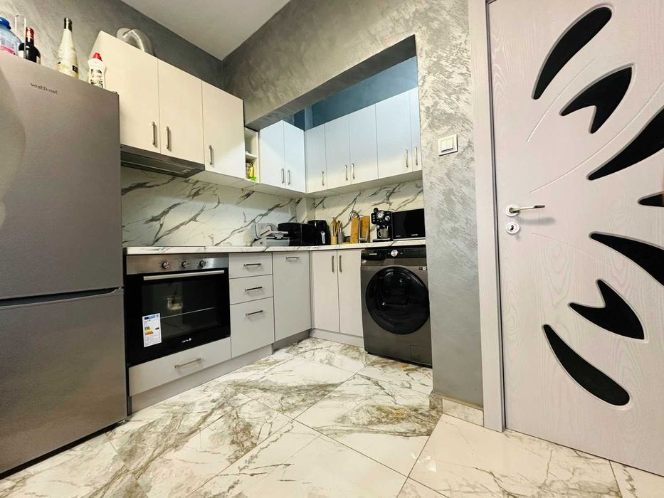 Продава се Двустаен апартамент в Бухово - 68 кв.м за 1530 €/кв.м - Снимка #2