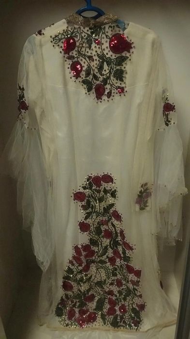 1 .2 kiyilgan yangi sifati zur hammasi 1 million  diademalari bn kompl