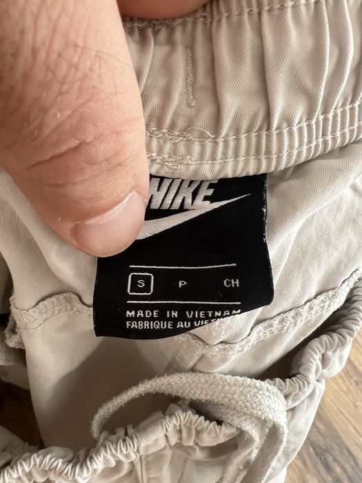 Nike Cargo size S