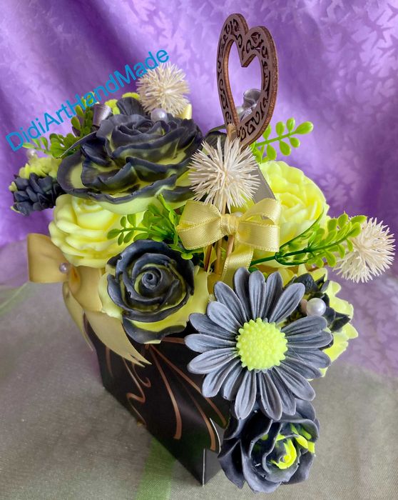 Букет от сапунени цветя