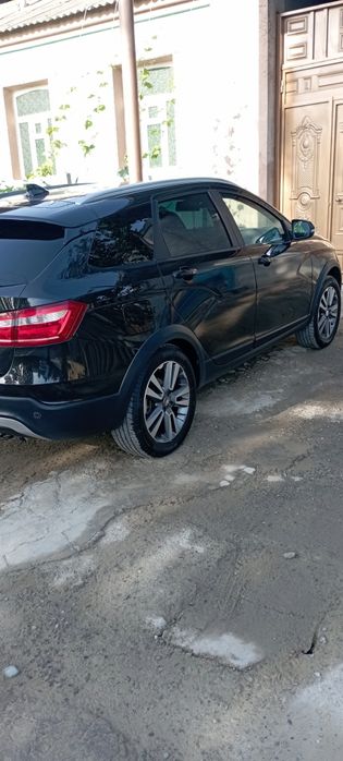 Лада Веста SW cross 1.8