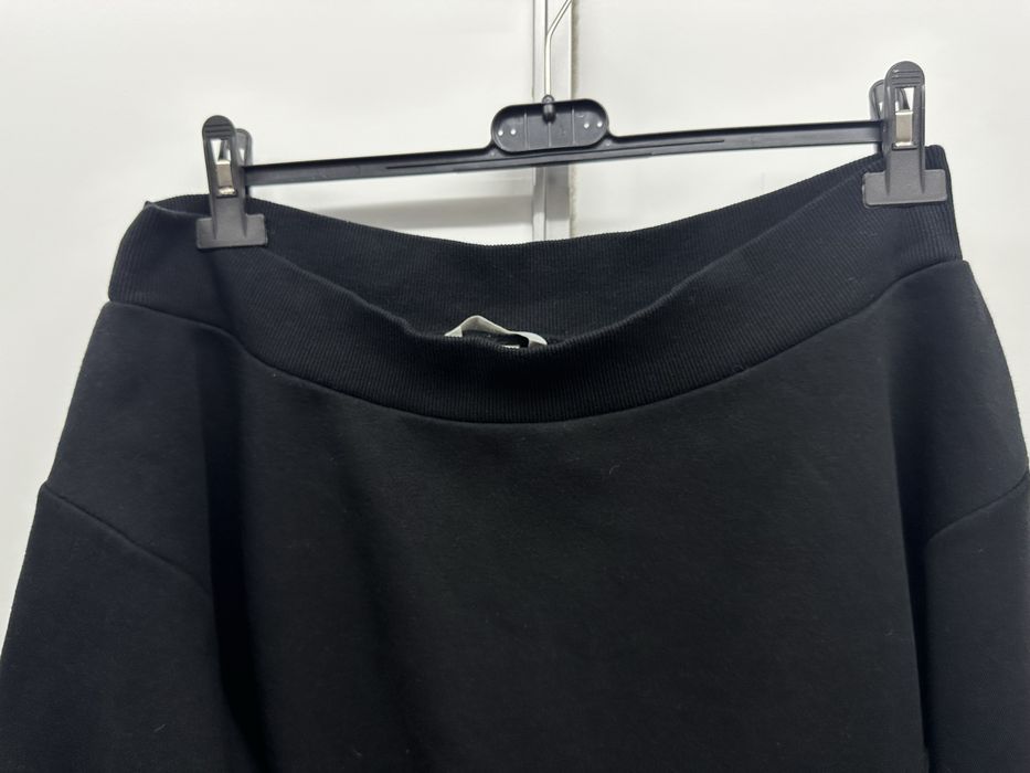 Hanorac maneci bufante negru H&M fara umeri