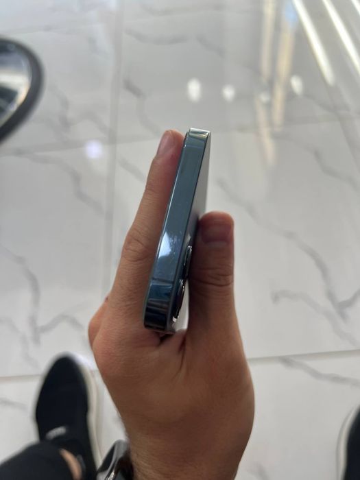 Iphone 12 pro.