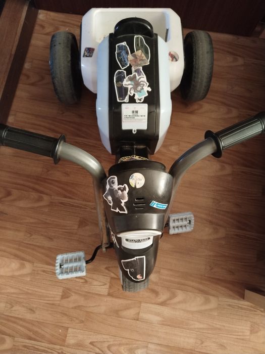 Срочно трёх колосе сатылады