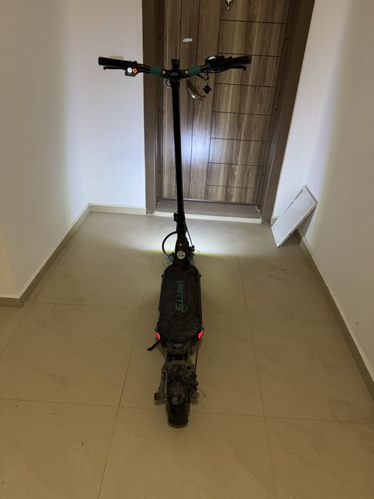 Ел. Тротинетка Vsett 9+