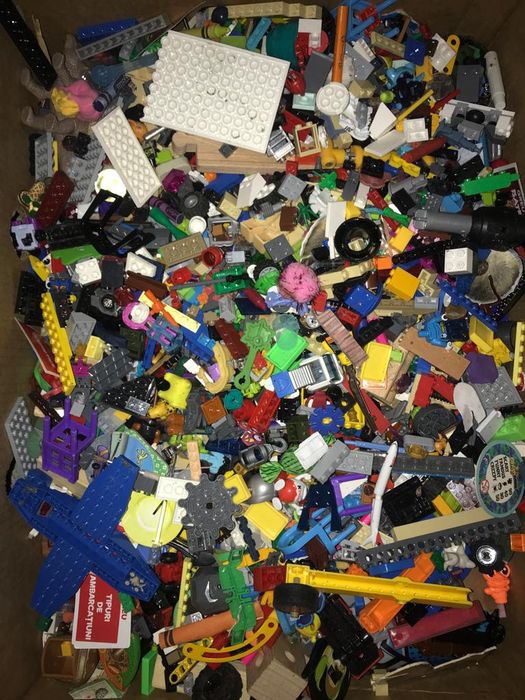 Piese Lego de vanzare