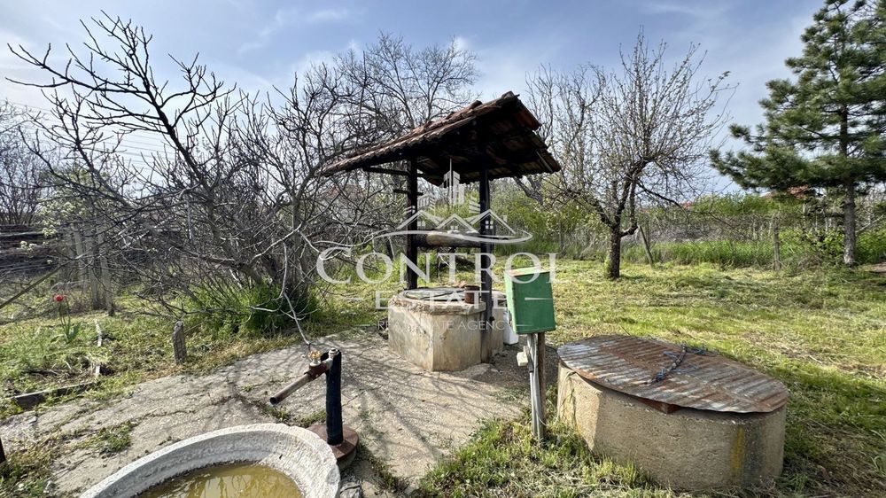 Къща в Велико Търново, област-с.Първомайци площ 112 цена 105000