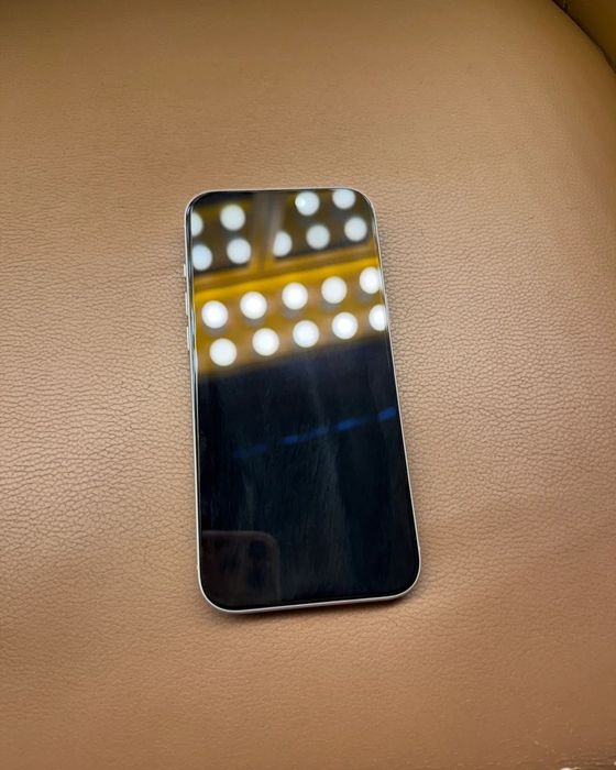 iPhone 17 Pro Max 256GB Silver (АКБ 100%, 108 цикл)