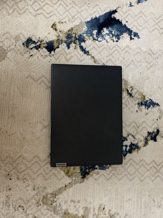Lenovo IdeaPad 3 14IML05