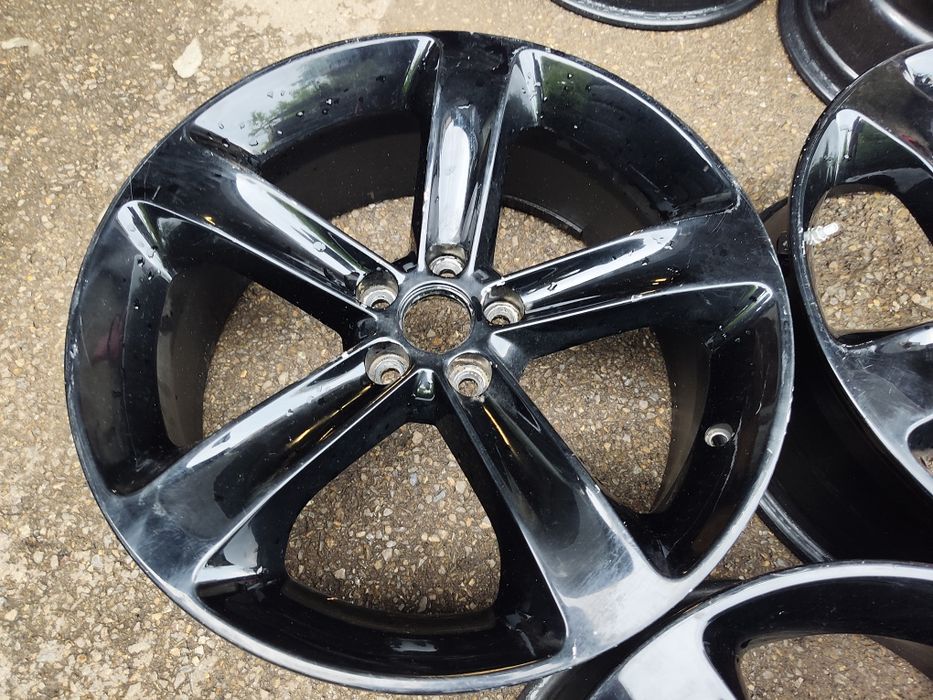 20" 5x115x71,5 оригинални алуминиеви джанти за Dodge Charger..