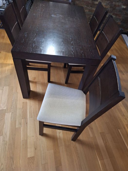 Маса 80/160 и 6 бр. столове