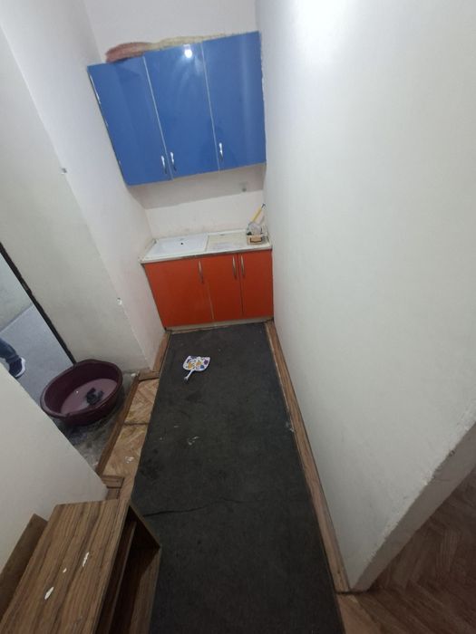 Arenda kvartira opshishita Yashnabod Tumani Olmos metro oldida 1xona