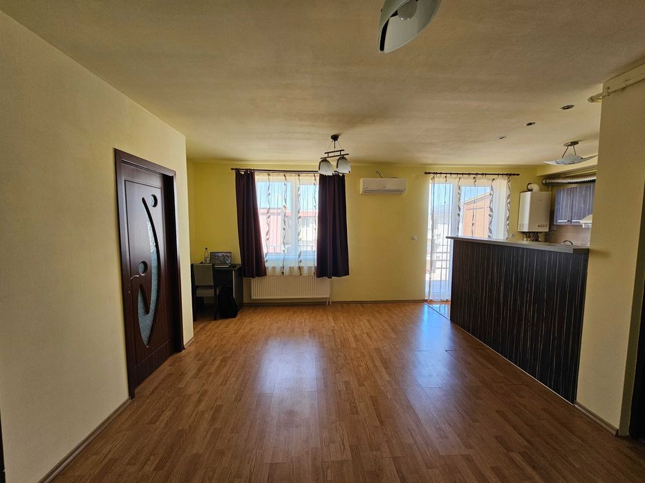 Apartament 2 camere cu terasă generoasă de 27 mp