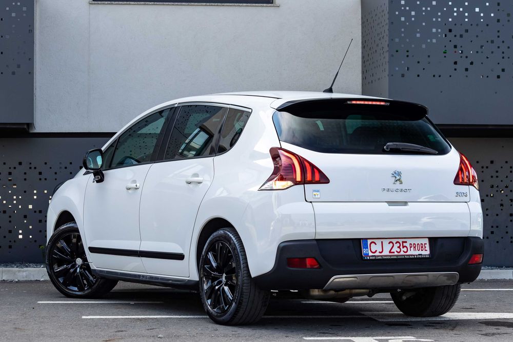 Peugeot 3008 / 2.0 D / hybrid / 4x4 / Facelift / Garantie rate