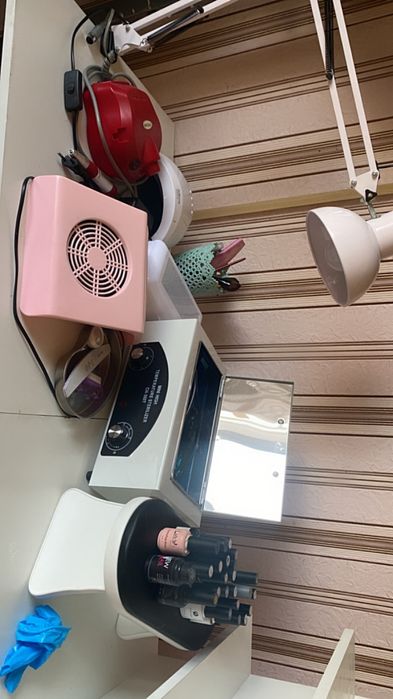 Продам все для маникюра