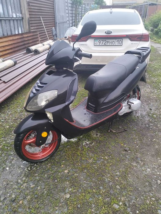 Продам скутер...