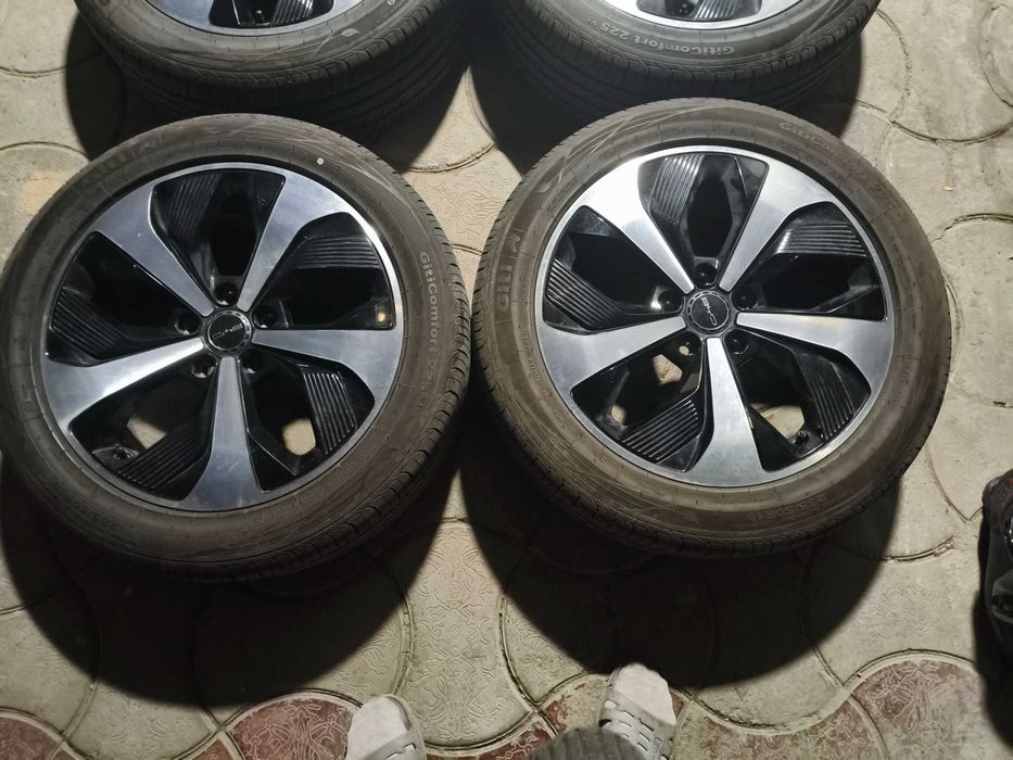 Комплект Дисков BYD SONG PLUS  с резиной. R19"/50/235