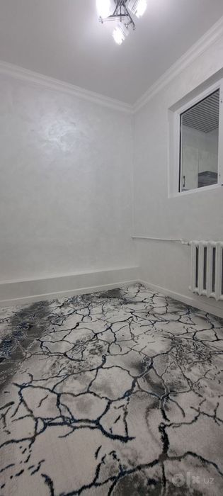 Продаётся юнусабад 11 квартал шикарная 1в2 комнатная
