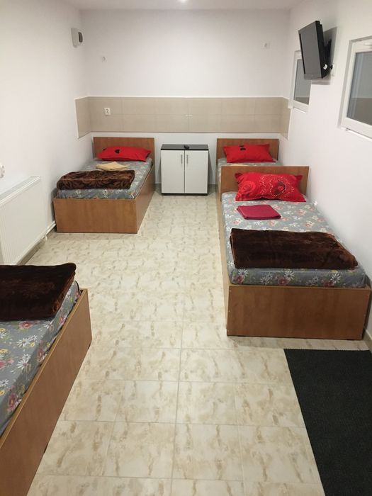 Camere pentru muncitori.Camere duble.Cazare muncitori.Cazare NON-STOP