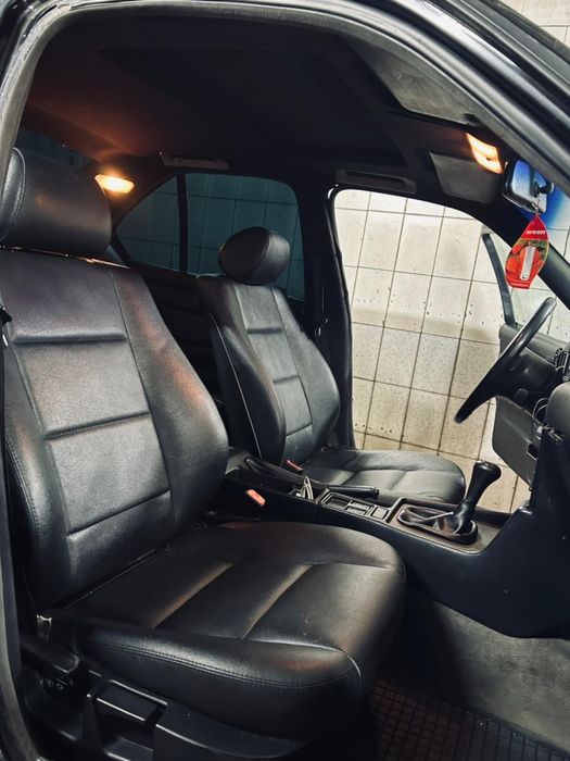 Бмв            Е. 34              2.5