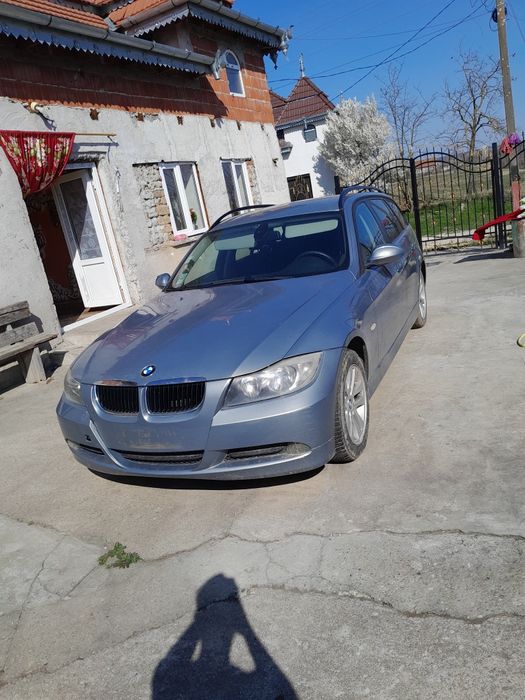 Vând BMW seria 3