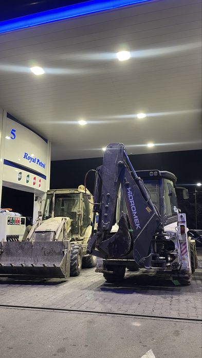 Услуга 3в1 зкскаватор погрузчик