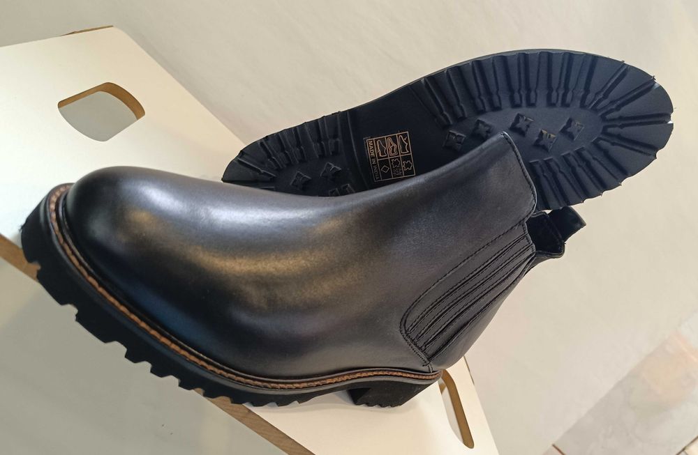 Ghete chelsea 39 plain toe Cafe NOIR NOI piele naturala moale