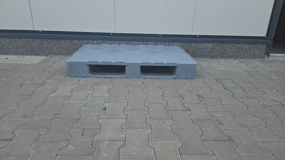 Palet plastic/hdpe virgin/transport gratuit 380ron