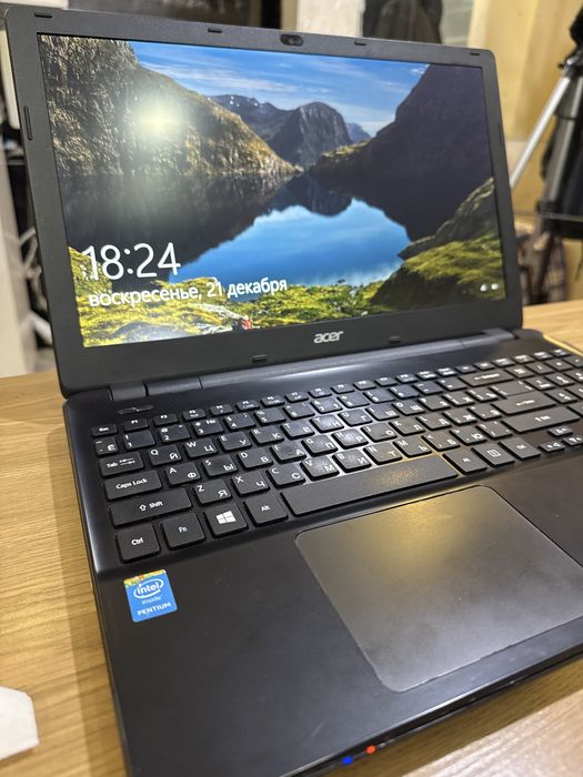 В отличном состояний Acer 8Гб ОЗУ / SSD 470Gb/