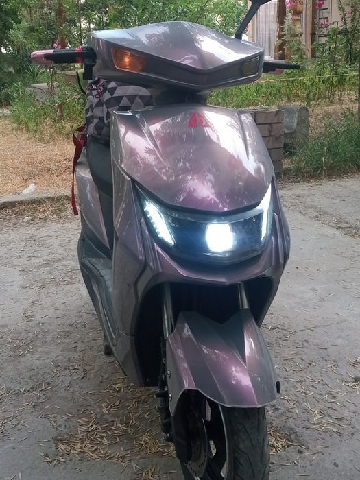 Продам скутер электрический