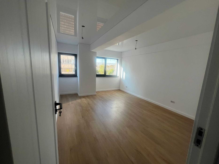 Apartament de vanzare Adamant Towers